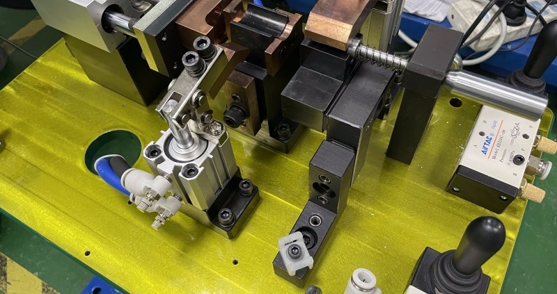 checking fixture